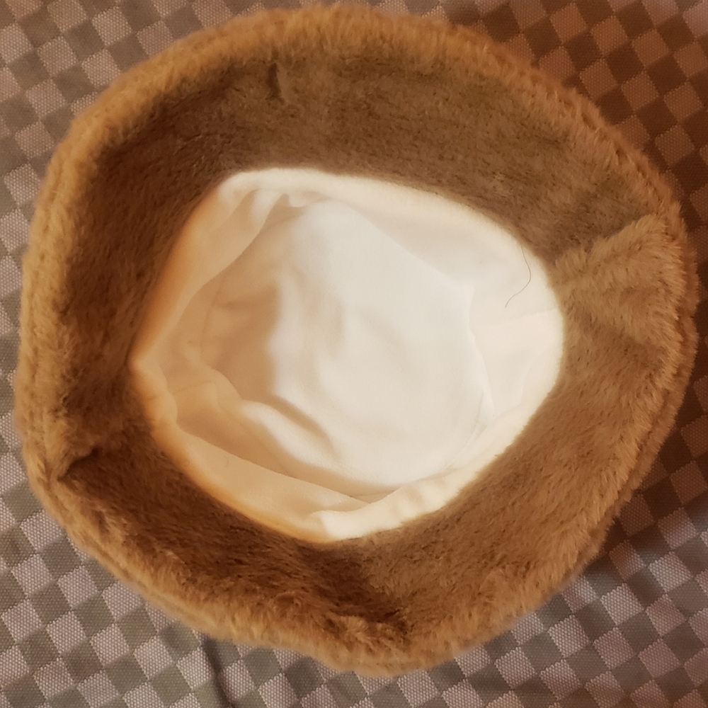 UGG Bucket Hat - Picture 3 of 4